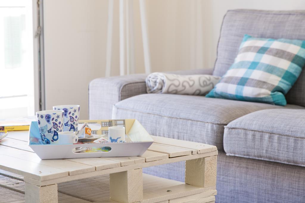 Joivy Joyful 2Br Apt With Terrace Nearby Sao Bento Palace Lisboa Szoba fotó