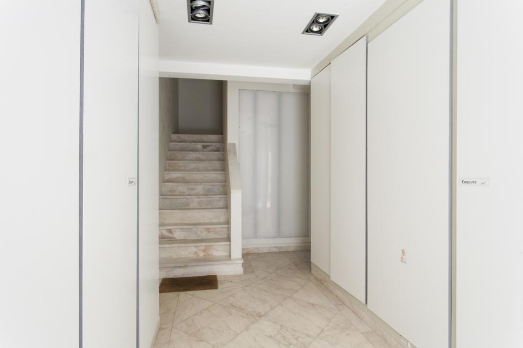 Joivy Joyful 2Br Apt With Terrace Nearby Sao Bento Palace Lisboa Szoba fotó