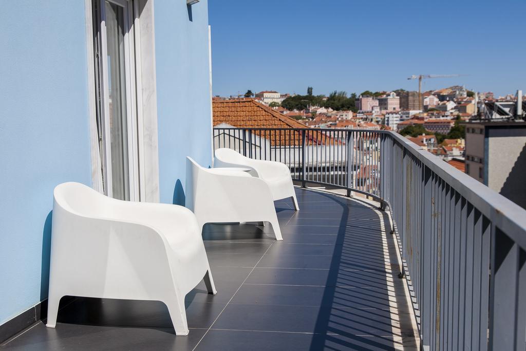 Joivy Joyful 2Br Apt With Terrace Nearby Sao Bento Palace Lisboa Kültér fotó