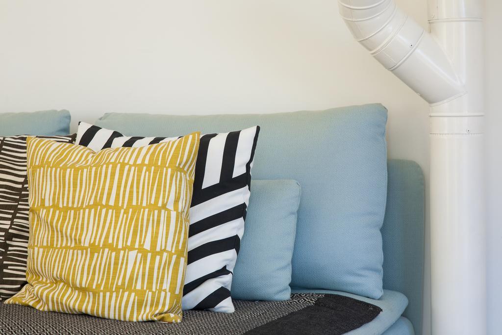 Joivy Joyful 2Br Apt With Terrace Nearby Sao Bento Palace Lisboa Kültér fotó